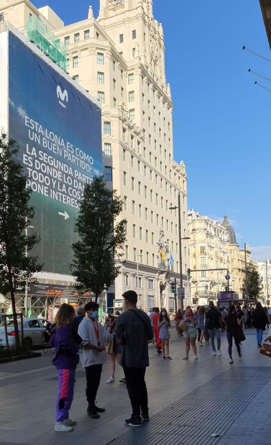 Gran Via. Salud. Puerta Del Sol. Callao. Madrid Exterior photo
