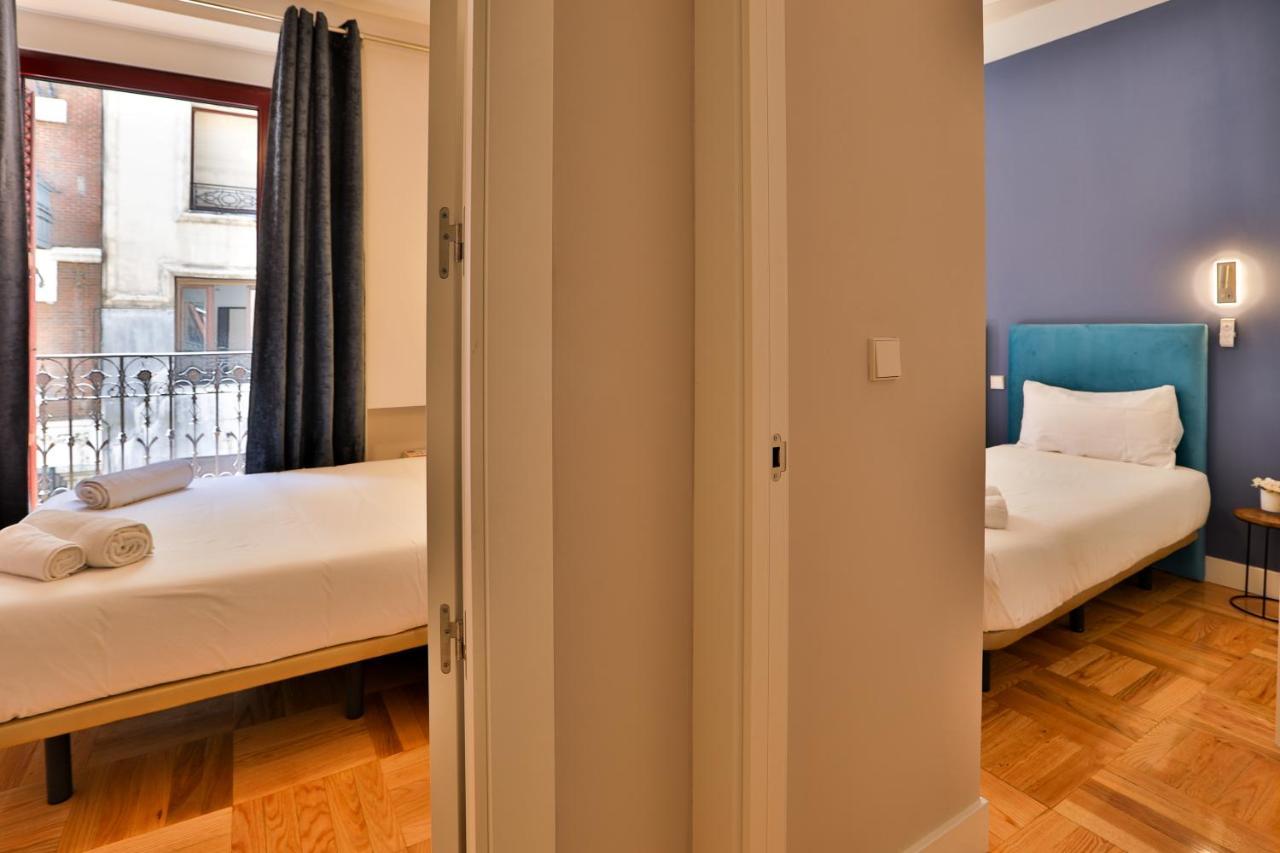 Gran Via. Salud. Puerta Del Sol. Callao. Madrid Exterior photo