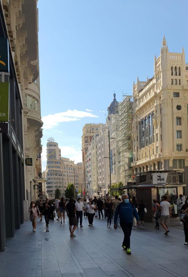 Gran Via. Salud. Puerta Del Sol. Callao. Madrid Exterior photo